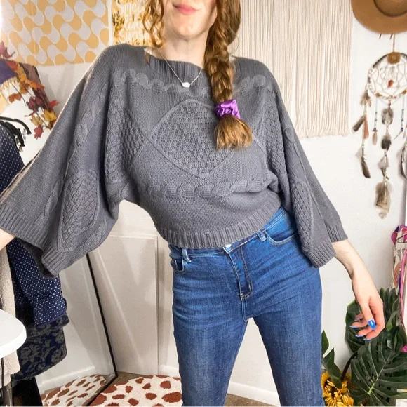 Venus Cable Knit Dolman Sleeve Short Sweater Size XS - Picture 4 of 12